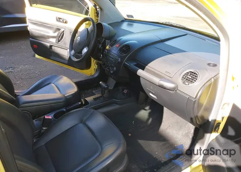 2008 Volkswagen New Beetle S from USA, damaged, VIN 3VWPW31C08M522821